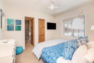 330 W Pacific B townhouse - 1