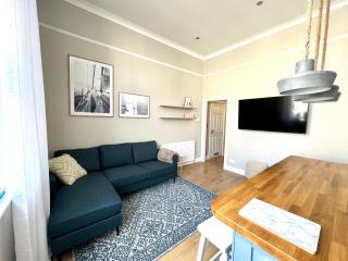 Lossie Self-Catering Apartment - 5