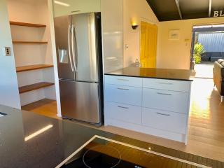 Waiheke Close to Vineyards - Blackpool - 1