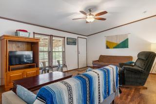 Hondo Creek Hideaway - Tarpley - 8