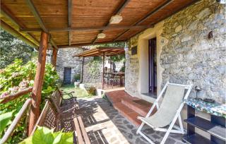 3 Bedroom Beautiful Home In Camaiore - Camaiore - 1