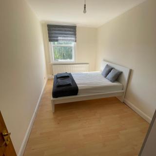 Entire 3 BR Home - Minutes to Emirates Stadium! - Londra - 6