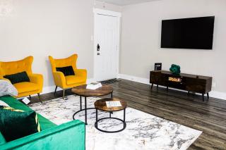 Walk to AT&T Stadium , Globelife from Cozy 2bd/ba Apartment - Arlington - 7