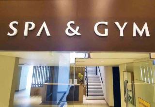 Tropical 1BR Uptown Parksuites BGC, 200mbps Smart TV - Manila - 2