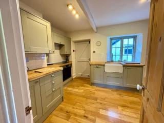 Creekside Cottage 6 Church Park Kingswear - 6