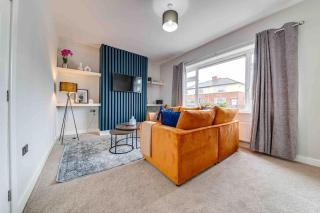 Barnsley Stay, Work Trips, Contractors, Sleeps 7 & Parking - Barnsley - 8
