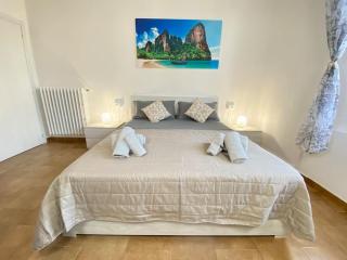 Comfy Suites with Wifi-Netflix - Bologna - 5