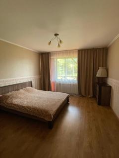House by the river - Polyana - 8