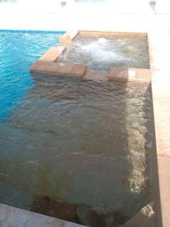 Casa campestre californiana con piscina privada - El Brasil - 1