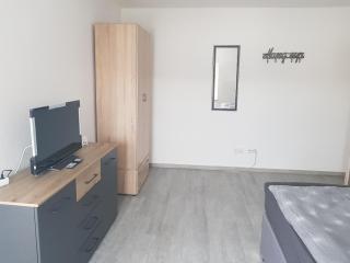 Ganze Monteurswohnung mit 2 Schlafzimmern 90 qm - Bad Salzschlirf - 6