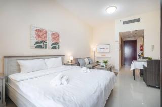 Budget Friendly & Studio & Golf View - 5