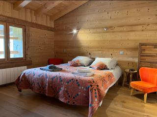 Le Chalet du Crêt - 8 pers, tout confort avec Jacuzzi - Notre-Dame-de-Bellecombe - 4