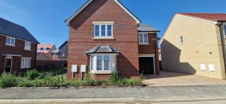 Brand new Entire 4-Bed House in Peterborough - 2