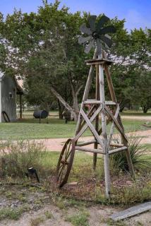 #1 Cabaret Bandera Tin Star Bandera, TX - 8