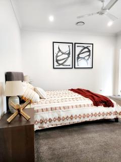 Modern Luxe Retreat Brisbane - Doolandella - 2