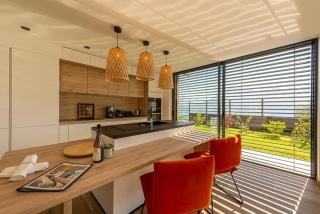 annecyhappylodge 5 * appartement indépendant RDCH chalet 5 pers vue lac jaccuzzi - 5