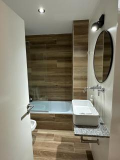 Monoambiente a estrenar 50 y 28 - 5