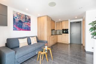 WintowinRentals Executive apt in OCEAN HOUSE Complex - 4
