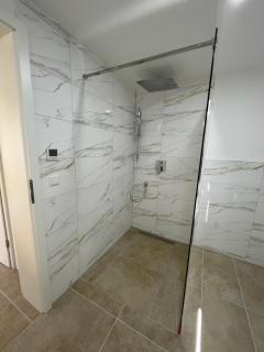 Modernes Haus 5 Min vom See - 1