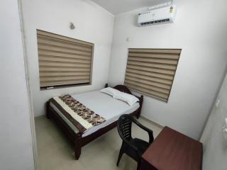 Woods Home Stay Athirappilly - Athirappilly - 5