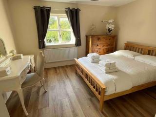 Hillcrest Lodge, Private apartment on Lough Corrib, Oughterard - Galway - 8