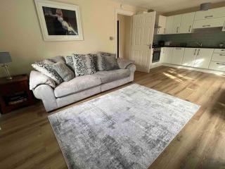 Hillcrest Lodge, Private apartment on Lough Corrib, Oughterard - Galway - 1