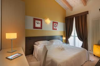 Hotel Maranello Village - Maranello - 1