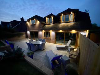Countryside family home - - 9