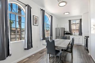 3bed 2bath apartment near universal studio hollywood sleep 7 - 0