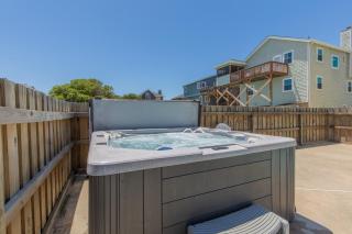 1651 - Better Than Tuition by Resort Realty - Corolla - 2