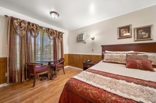 Kingsway Inn - 2