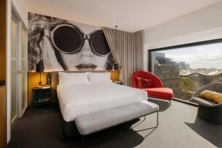 Hotel Indigo Melbourne on Flinders by IHG - 4