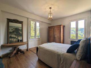 Maison rénovée avec piscine, parc arboré et proche de la gare à Chamalières-sur-Loire - FR-1-582-469 - 1