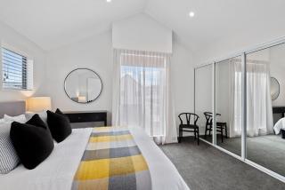 Outstanding on Aikmans - Christchurch - 1