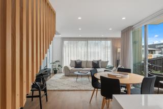 Outstanding on Aikmans - Christchurch - 6