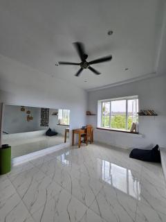 BOARD HOUSE KEDUNGU - Tanah Lot - 2