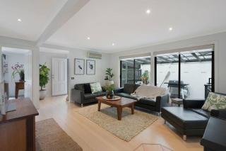 Kookaburra Beach House - 3 bedroom home - Tura Beach - 1