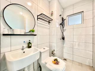 Amber 2B2B Cozy apt Wi-Fi TV Box near Encore Melaka - Malaca - 4