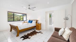 Harbour Breezes - 6