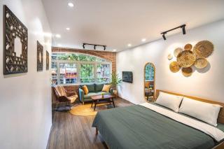 2 bedrooms - street view -5 mins to Old Quarter - Hanoi - 3