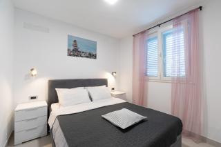 The Plaza Ground Floor Apartments - Prizba - 7