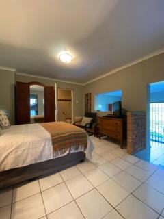 Comfortable 2-bedroom apartment - 7