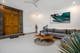 BRAND NEW Villa Samira, 5mn to Seminyak - Kerobokan - 2