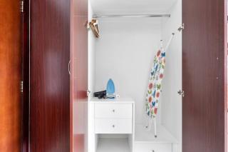StoneTree - DEC Tower 2 Studio - Dubai Marina - 1