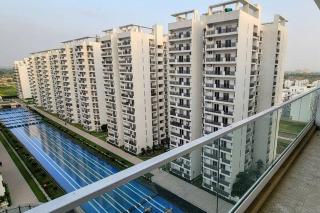 Lux 1BHK Central Park3, Ayaansh Resort - Gurgaon - 0