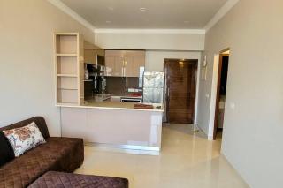 Lux 1BHK Central Park3, Ayaansh Resort - Gurgaon - 3