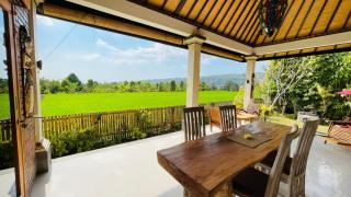 Sri Lestari Banyuatis - 5
