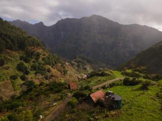 Guesthouse-TheView - Ribeira Brava - 4