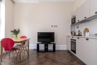 1BR gem in the heart of Covent Garden with aircon - London - 3