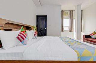 HOTEL THE LAZEEZ - 7